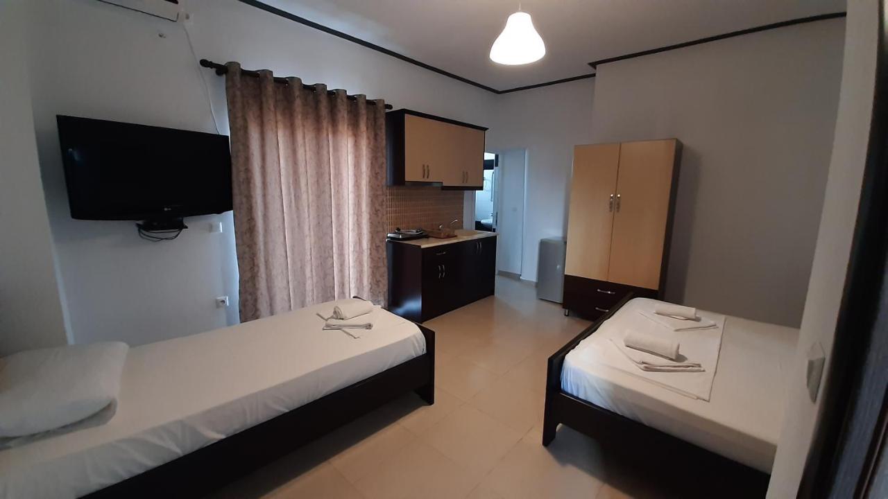 Villa Shehu Ksamil Ruang foto